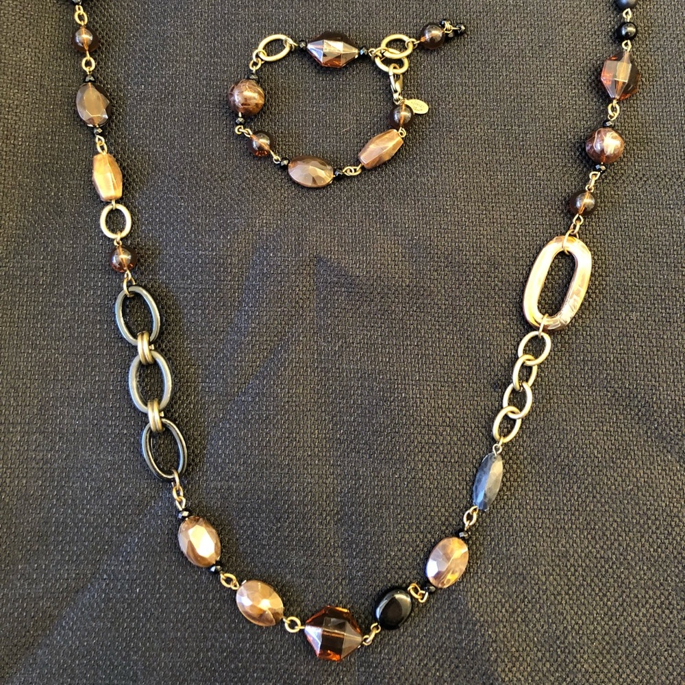 Necklace/bracelet set